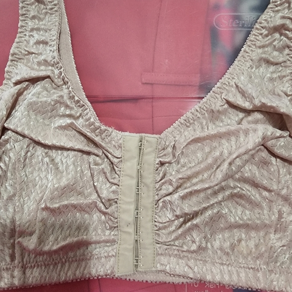 VEUC Surgical Recovery Sleep Front Hook Bras - Bundle of 2 NUDE - Picture 4 of 6